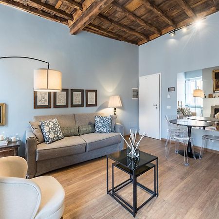La Gatta De Lisa Apartment Rome Bagian luar foto